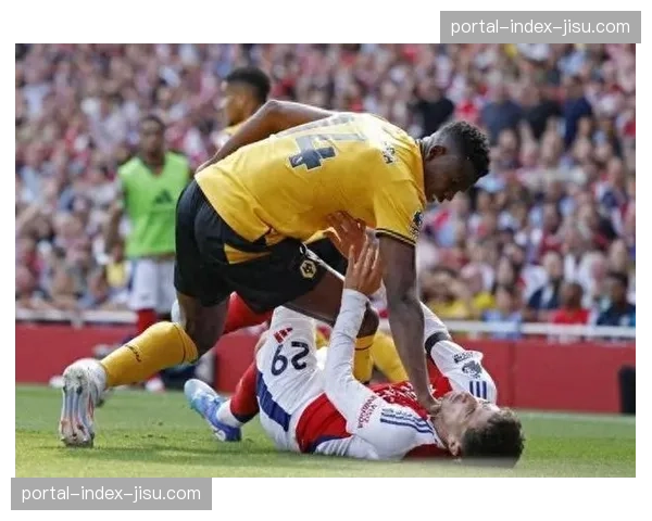 阿森纳客场2-2遭狼队绝平，争冠优势进一步缩小